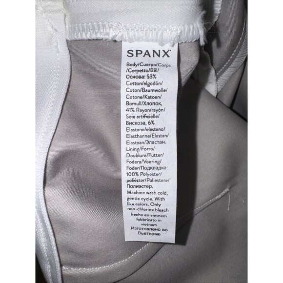 New Spanx Women Pants Size Medium Classic White Kick Flare Pull On High Waisted - Picture 11 of 16